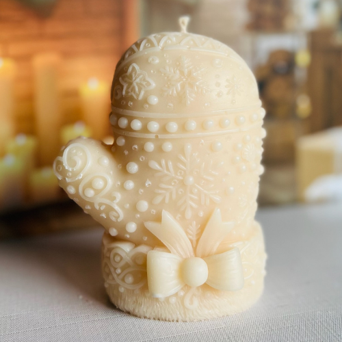 XL Mitten Candle